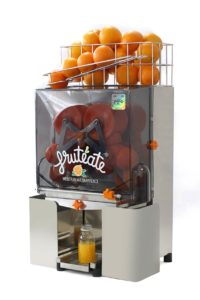 Distributeur automatique de jus d'oranges pressées - Mise en place